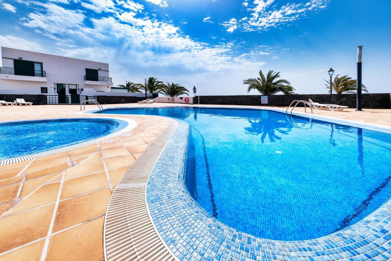 Casa Costa Esmeralda Plus-Pool And Relax Costa Teguise Exterior photo